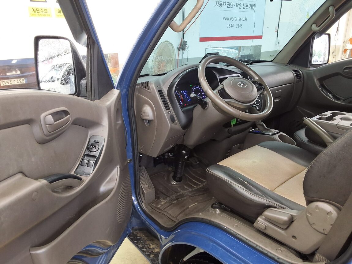 HYUNDAI PORTER II VGT SUPER CAB EXTRA LONG WHEELBASE SMART 2022 - zdjęcie 11