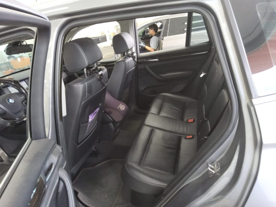 BMW X3 (2ND GEN) 20d xDRIVE HIGH 2011 - zdjęcie 12