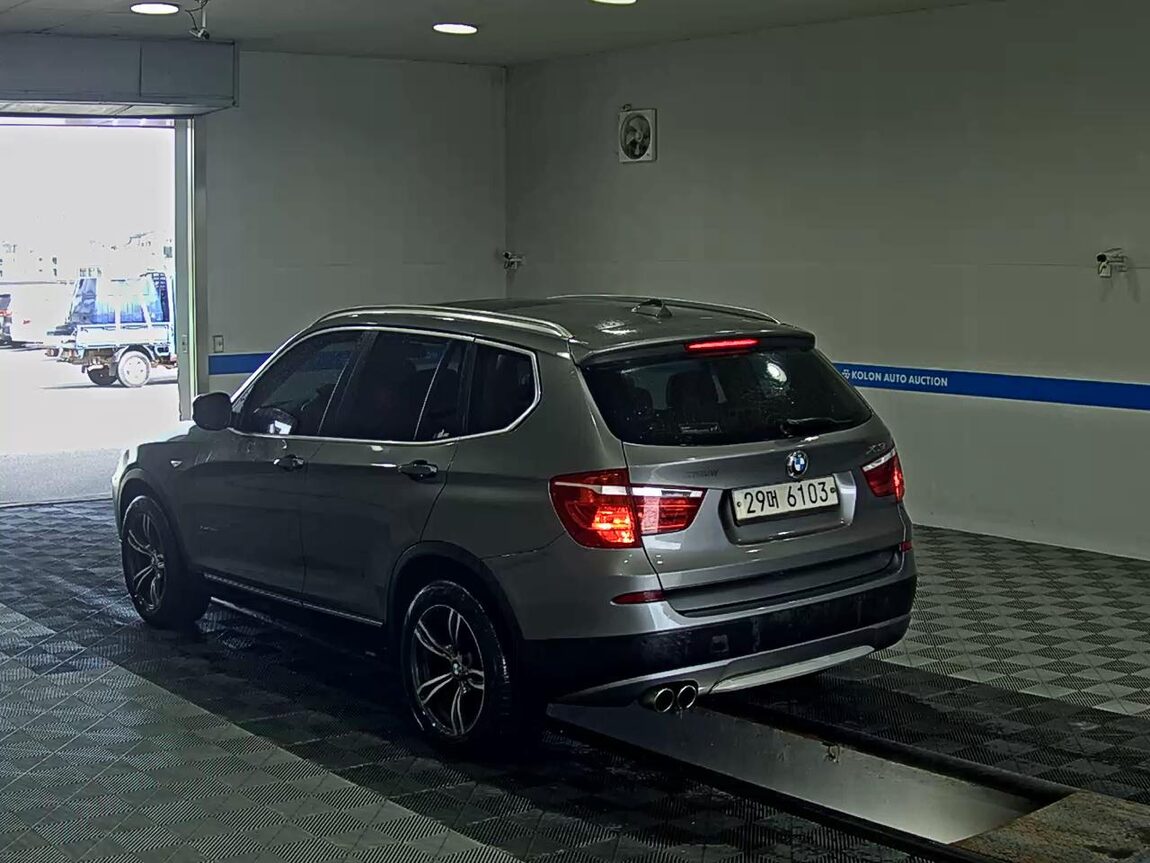 BMW X3 (2ND GEN) 20d xDRIVE HIGH 2011 - zdjęcie 6