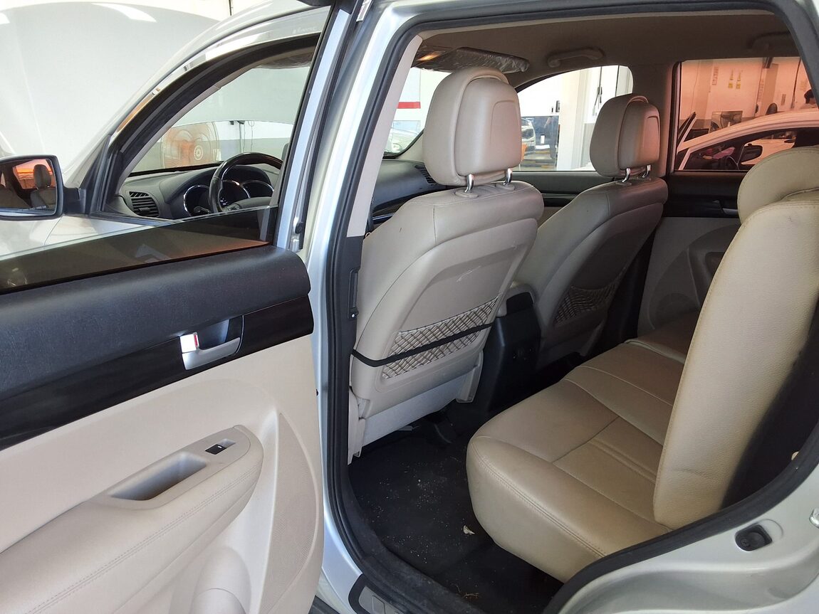 KIA SORENTO R DIESEL 2.2 4WD TLX LUXURY MODEL 2010 - zdjęcie 13
