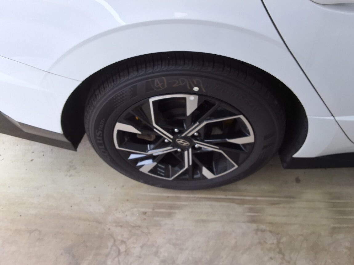 HYUNDAI SONATA THE EDGE GASOLINE 2.0 EXCLUSIVE 2025 - zdjęcie 22