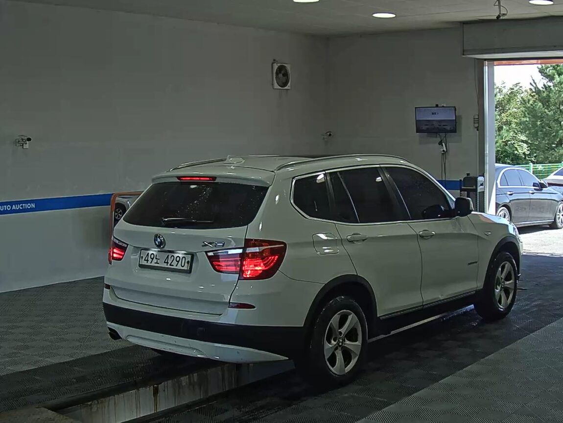 BMW X3 (2ND GEN) 20d xDRIVE HIGH 2012 - zdjęcie 5