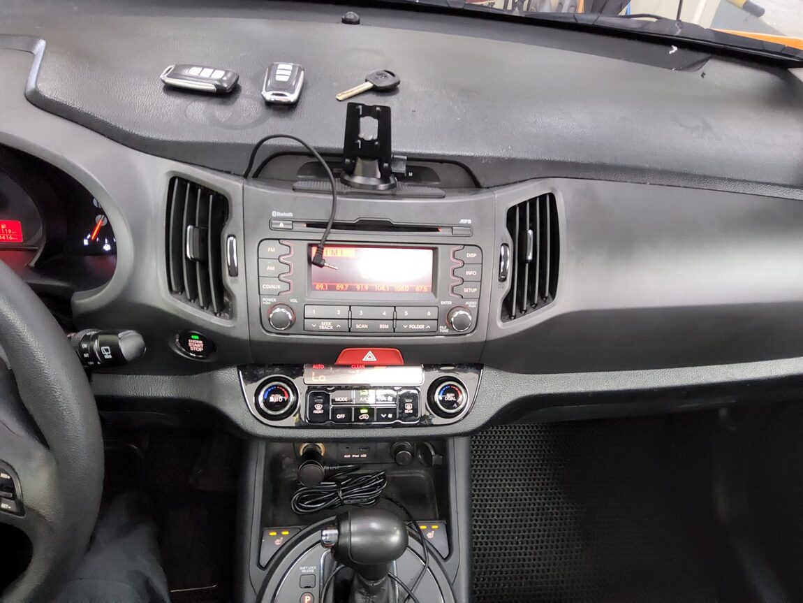 KIA SPORTAGE R DIESEL R2.0 2WD TLX PREMIUM MODEL 2012 - zdjęcie 18