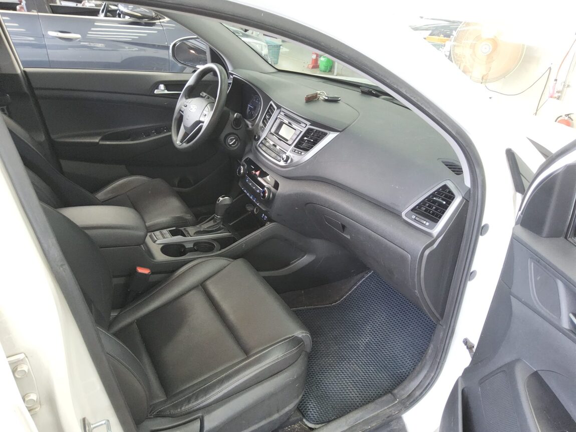 HYUNDAI ALL NEW TUCSON DIESEL 1.7 2WD STYLE 2016 - zdjęcie 14