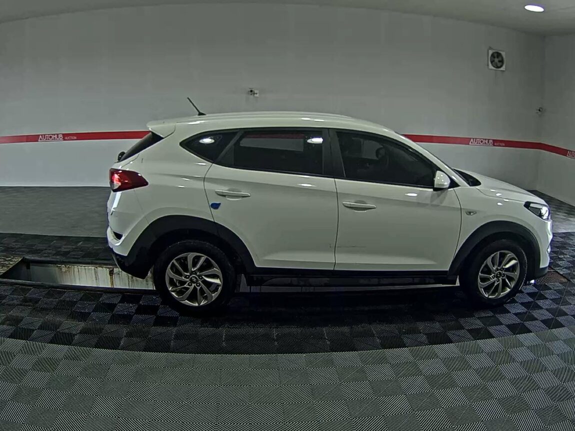 HYUNDAI ALL NEW TUCSON DIESEL 1.7 2WD STYLE 2016 - zdjęcie 4
