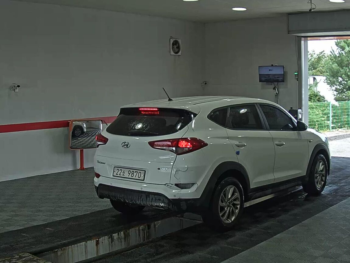 HYUNDAI ALL NEW TUCSON DIESEL 1.7 2WD STYLE 2016 - zdjęcie 5