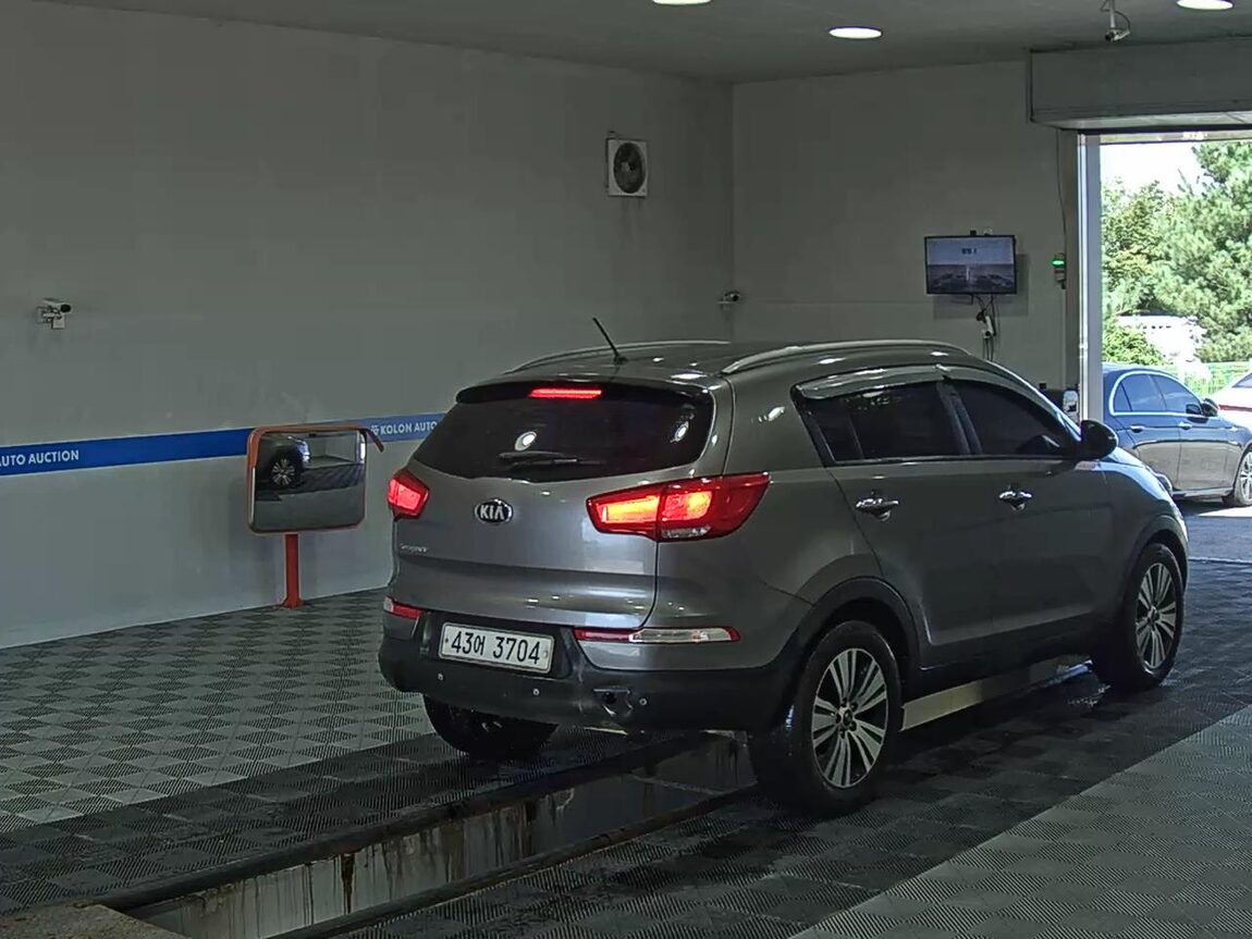 KIA THE NEW SPORTAGE R DIESEL R2.0 2WD PRESTIGE 2014 - zdjęcie 5