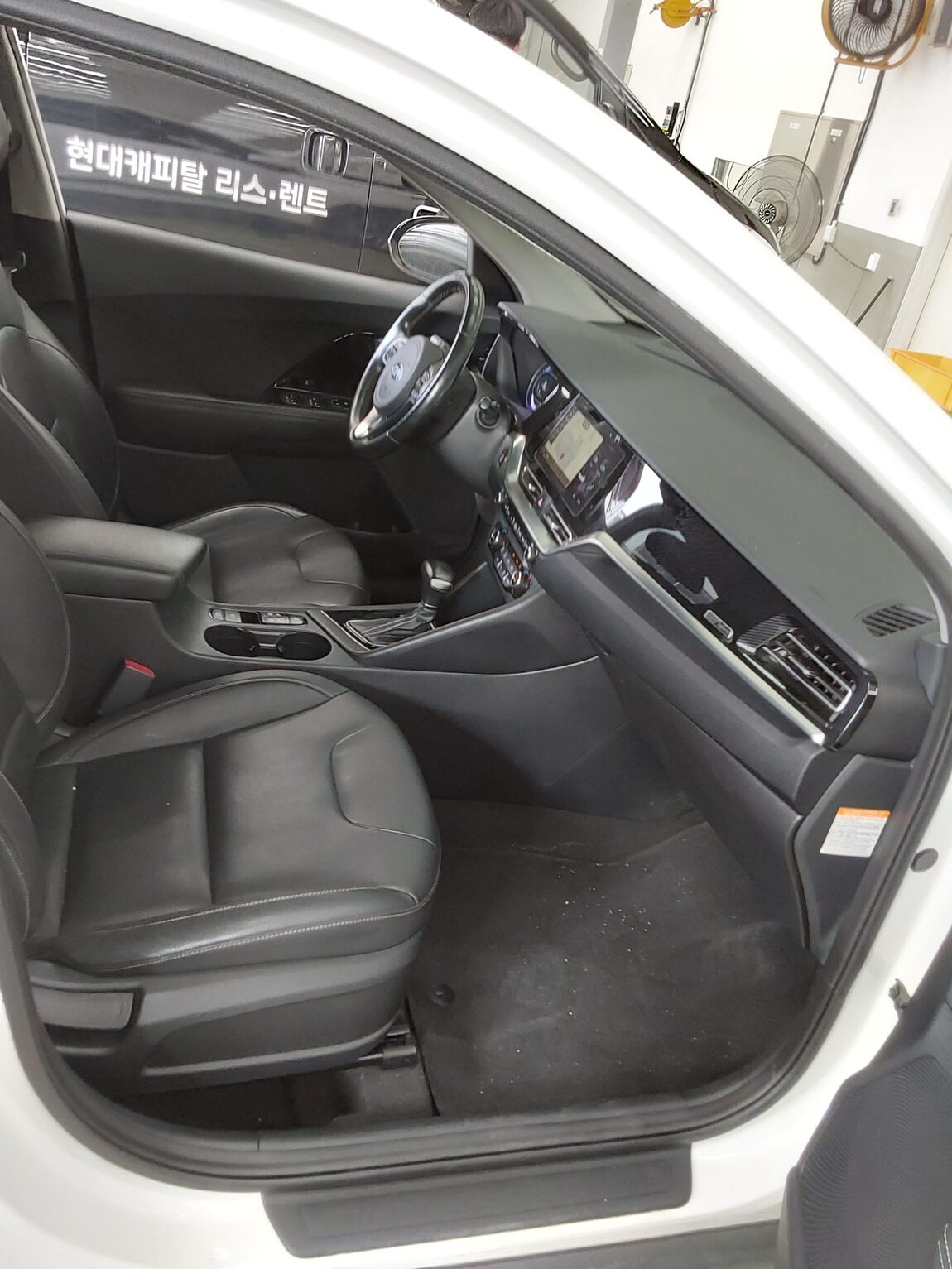 KIA THE NEW NIRO 1.6 GDI HEV PRESTIGE 2020 - zdjęcie 14