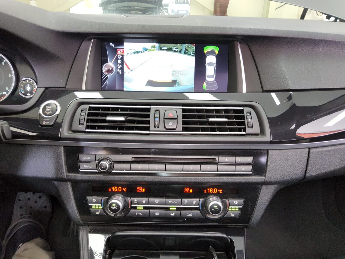 BMW 5 SERIES (6TH GEN) 520d xDRIVE 2015 - zdjęcie 18