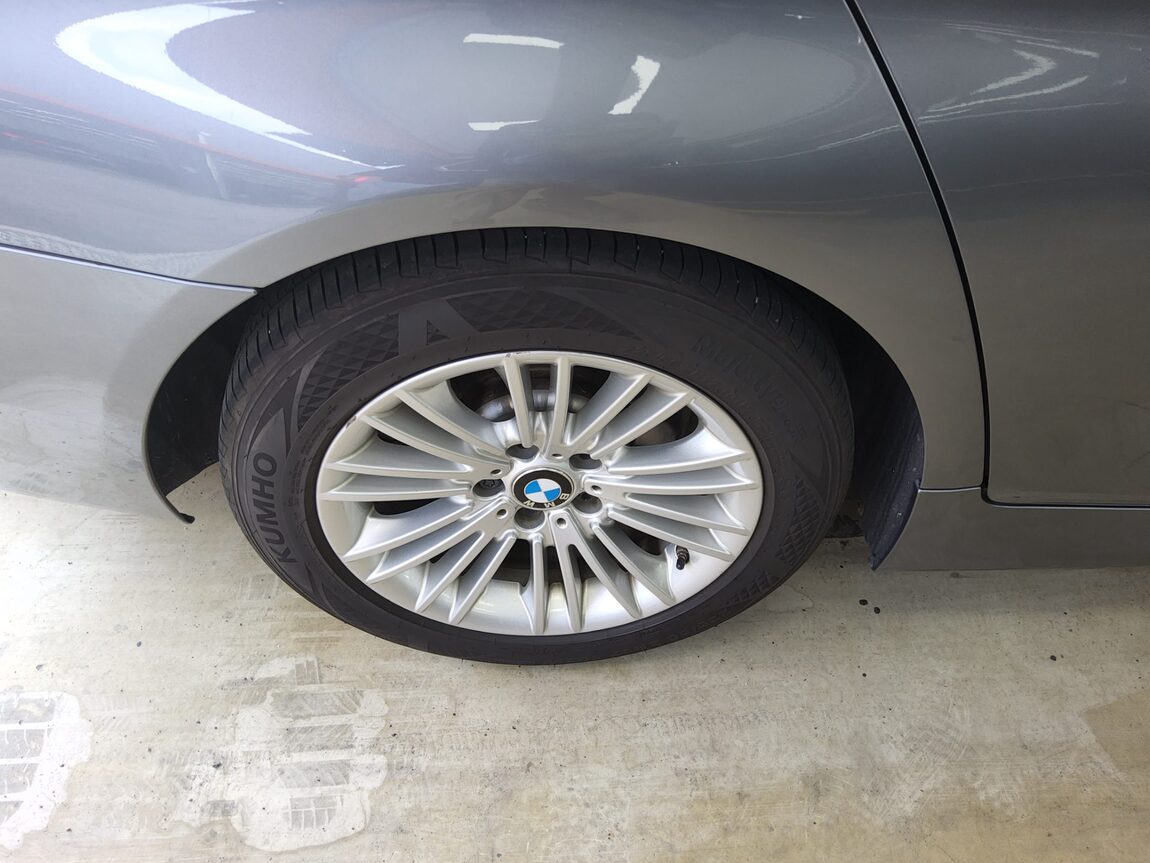 BMW 5 SERIES (6TH GEN) 520d xDRIVE 2015 - zdjęcie 29