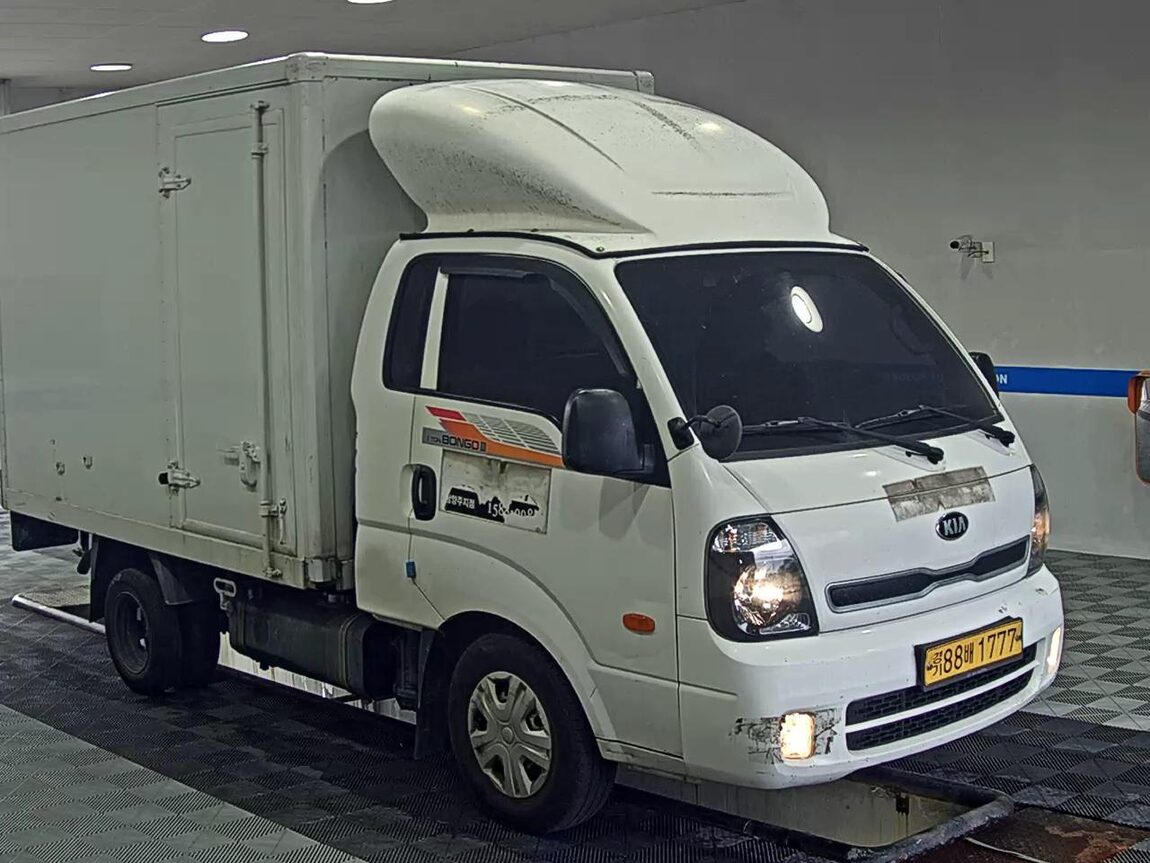 KIA BONGO III CARGO BUILT-IN BOX TRUCK 1 TON KING CAB 2018 - zdjęcie 3