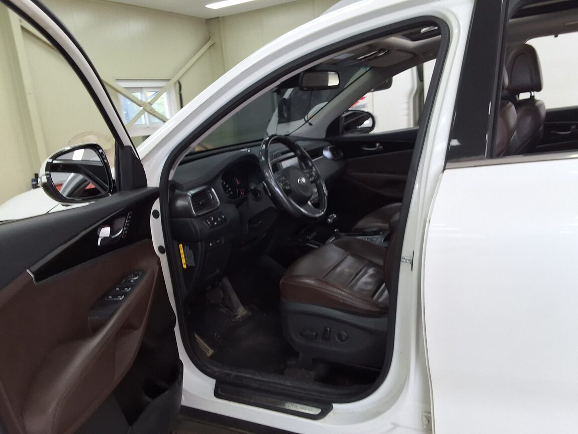 KIA ALL NEW SORENTO R2.2 4WD NOBLESSE SPECIAL 2016 - zdjęcie 11