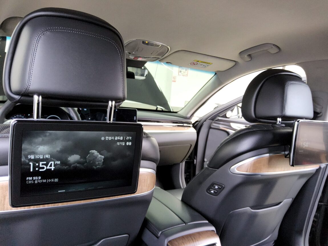 KIA THE NEW K9 (RJ) 3.8 GASOLINE AWD MASTERS BEST SELECTION II 2024 - zdjęcie 18