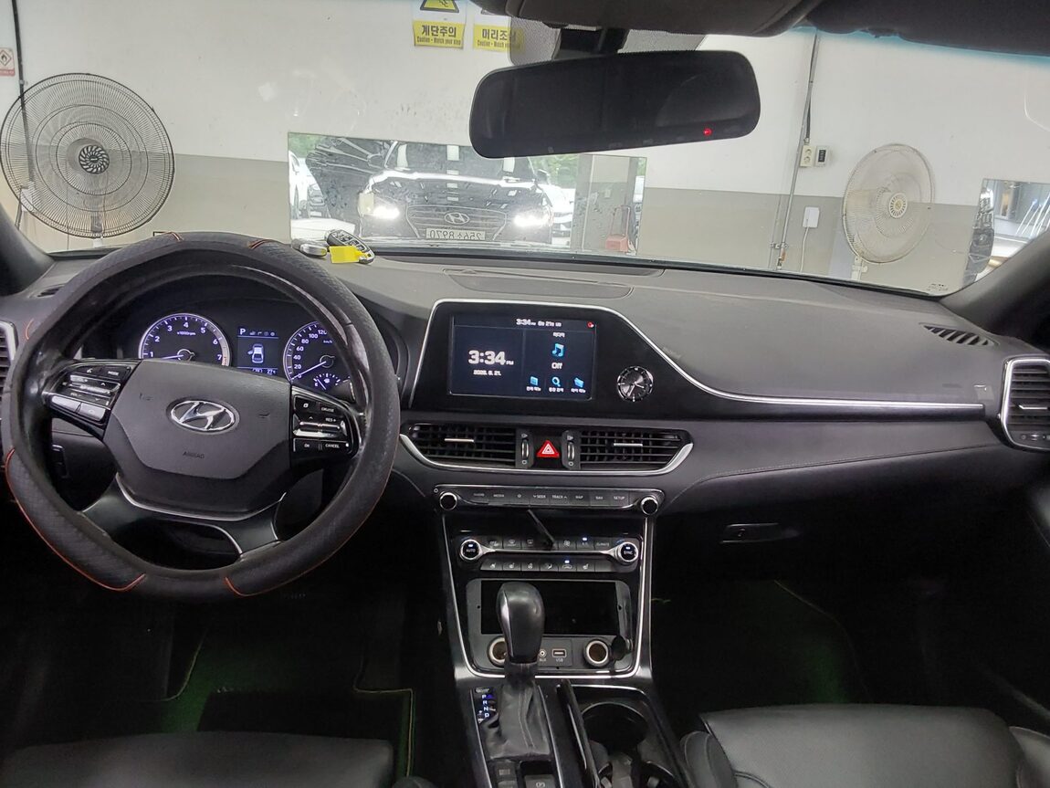 HYUNDAI GRANDEUR IG 3.0 LPi TAXI DELUXE TYPE 2019 - zdjęcie 11