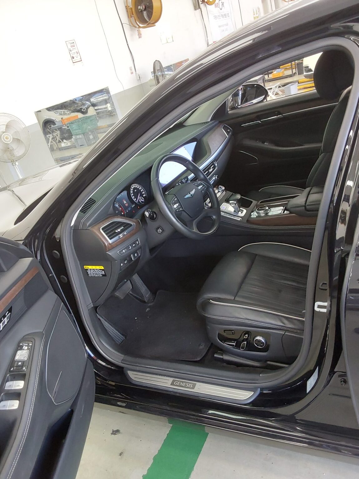 GENESIS G90 3.8 LUXURY 2021 - zdjęcie 10