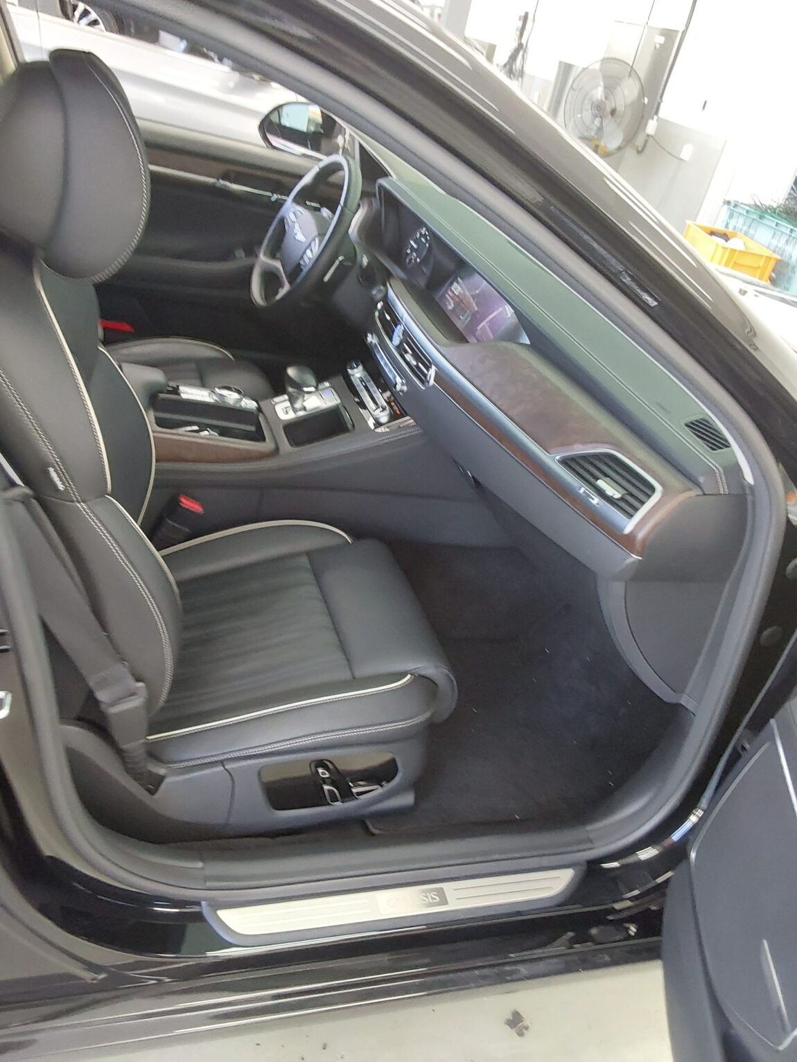 GENESIS G90 3.8 LUXURY 2021 - zdjęcie 14