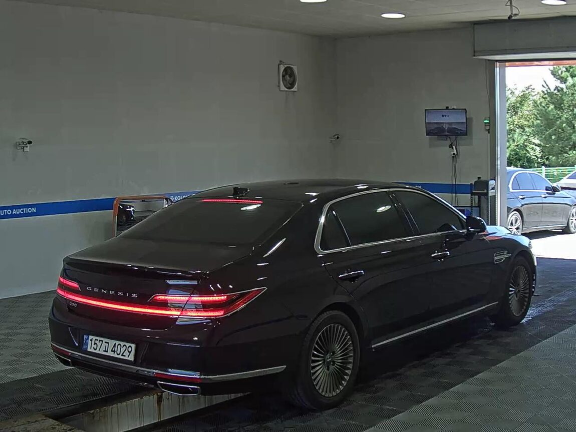 GENESIS G90 3.8 LUXURY 2021 - zdjęcie 5