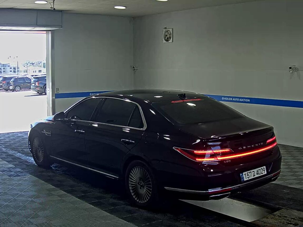 GENESIS G90 3.8 LUXURY 2021 - zdjęcie 6