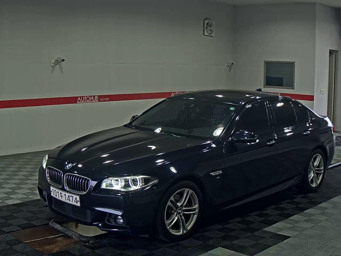 BMW 5 SERIES (6TH GEN) 520d xDRIVE M AERODYNAMIC PRO 2016 - zdjęcie 2