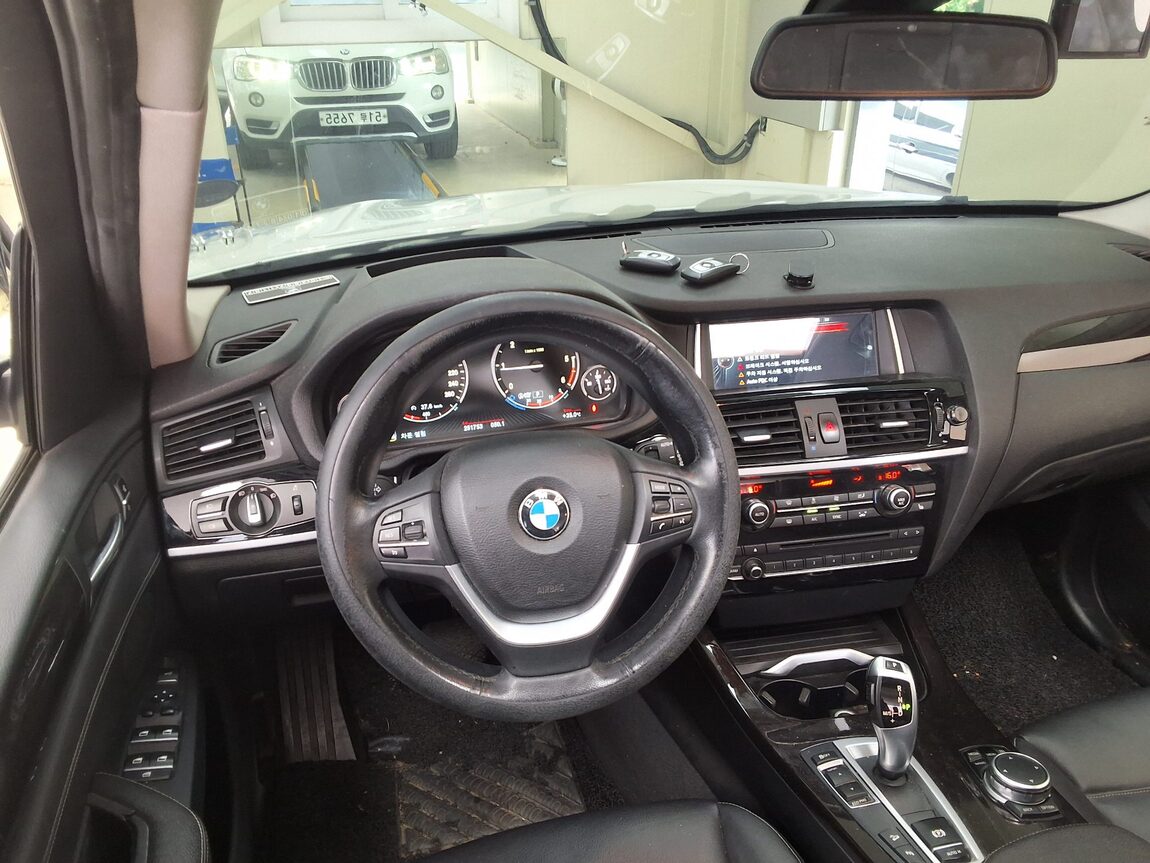 BMW X3 (2ND GEN) 20d xDRIVE X LINE 2015 - zdjęcie 12