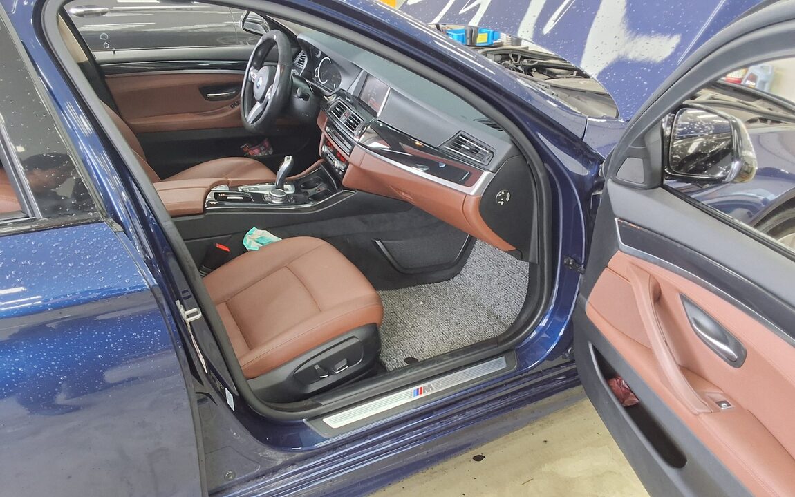 BMW 5 SERIES (6TH GEN) 520d xDRIVE M AERODYNAMIC PRO 2016 - zdjęcie 15