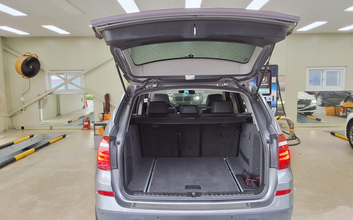 BMW X3 (2ND GEN) 20d xDRIVE HIGH 2013 - zdjęcie 15