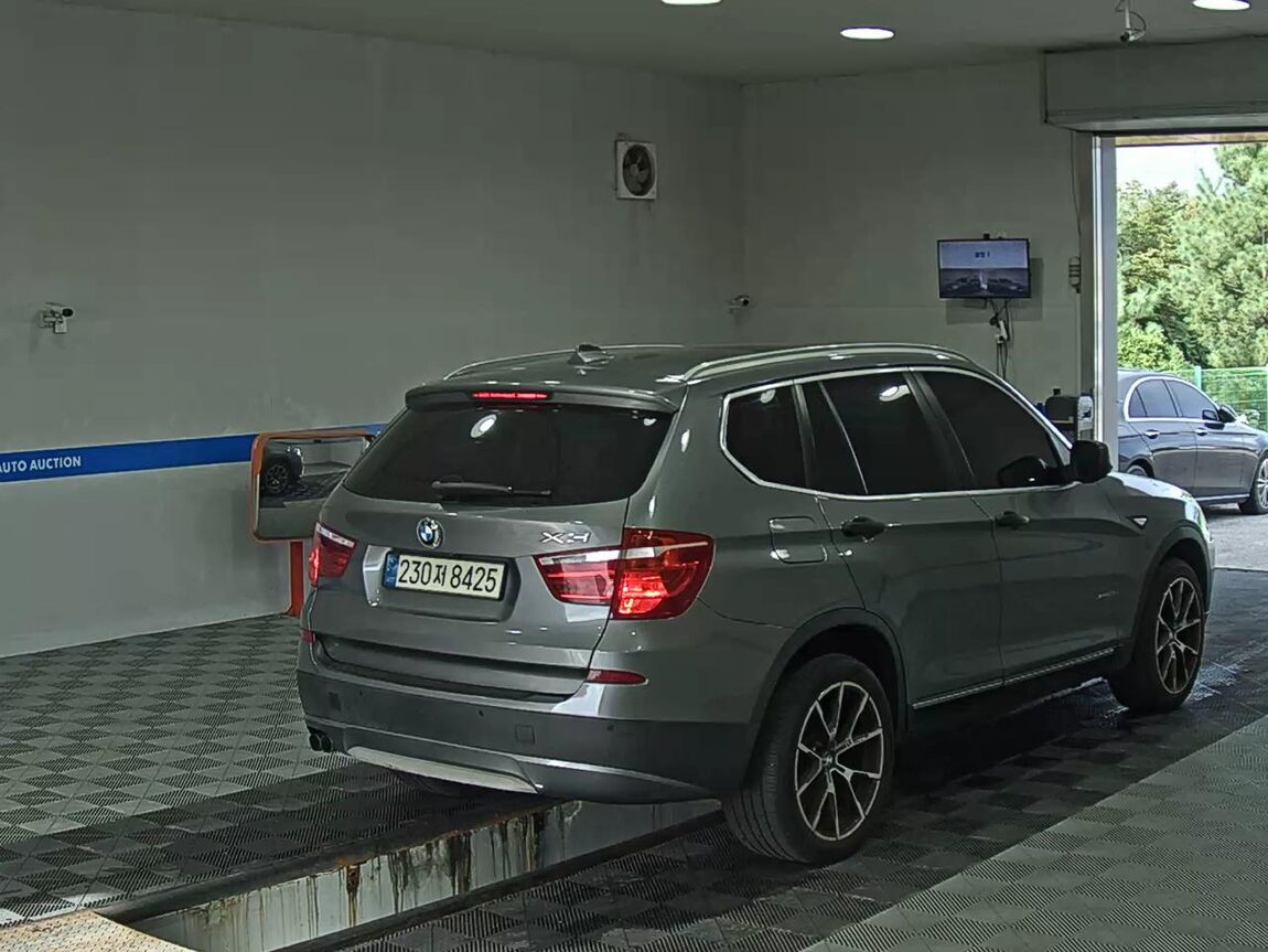 BMW X3 (2ND GEN) 20d xDRIVE HIGH 2013 - zdjęcie 5