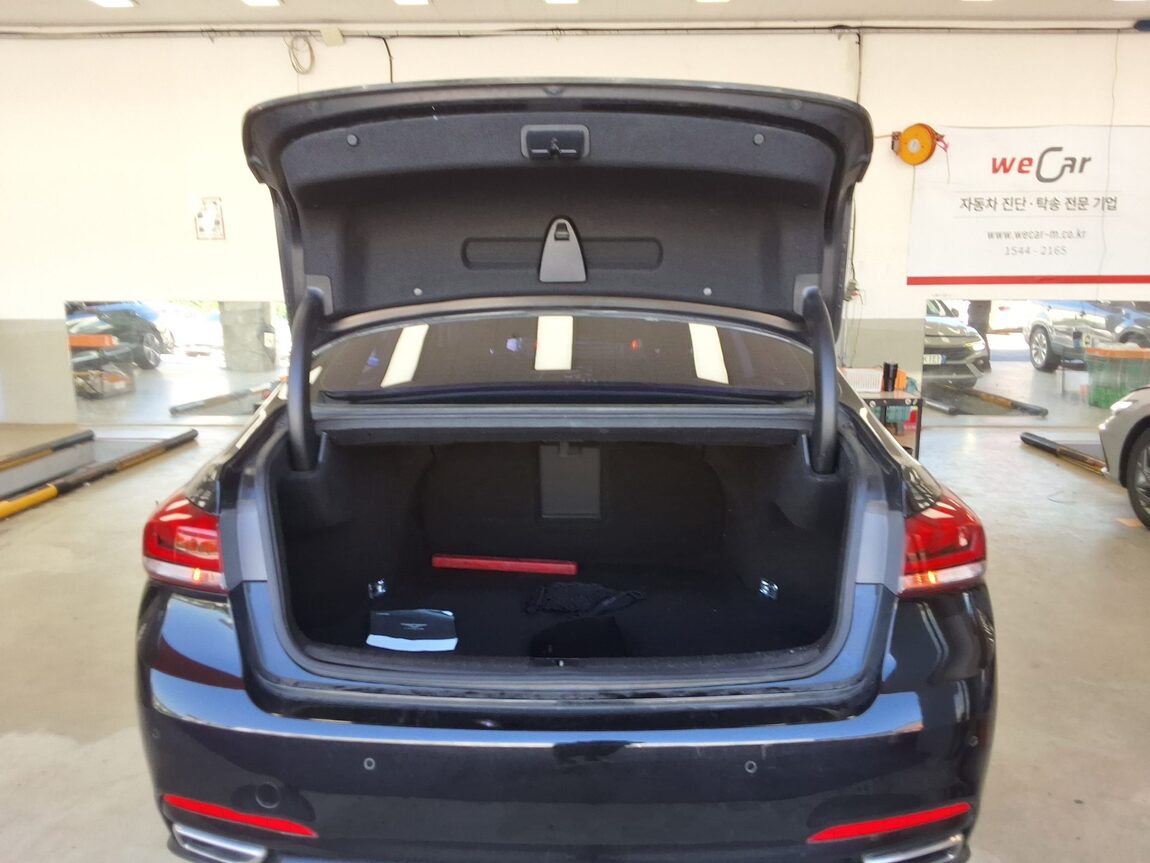HYUNDAI GENESIS DH G330 MODERN 2015 - zdjęcie 16
