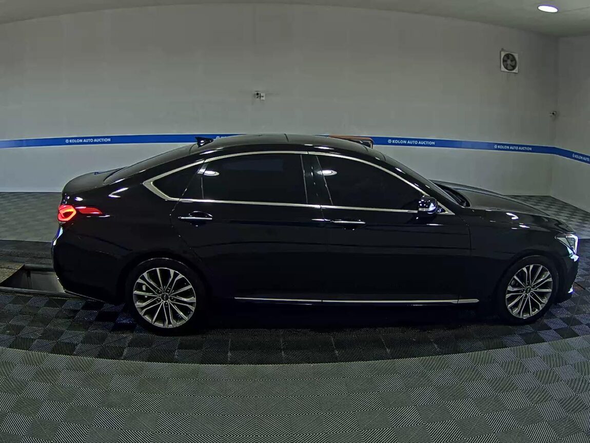 HYUNDAI GENESIS DH G330 MODERN 2015 - zdjęcie 4