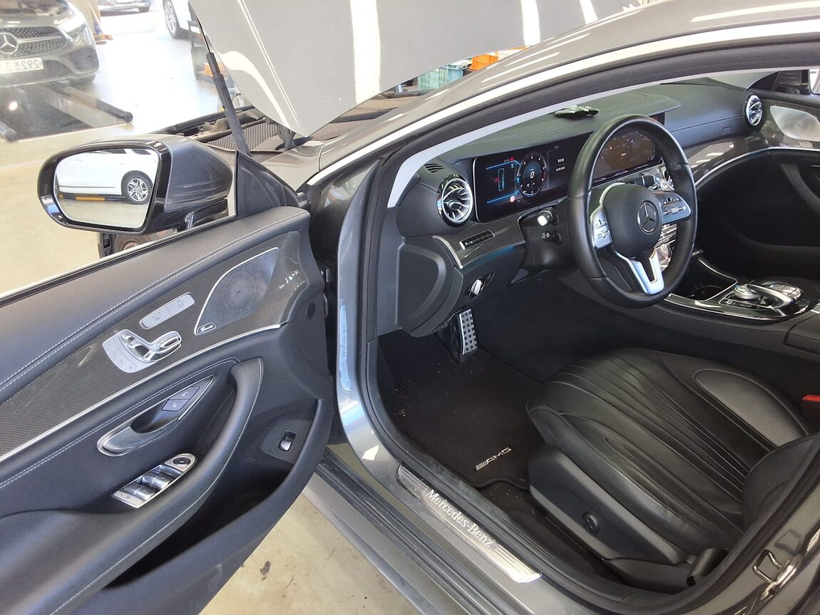 MERCEDES-BENZ CLS-CLASS (3RD GEN) CLS 300d AMG LINE 2019 - zdjęcie 11