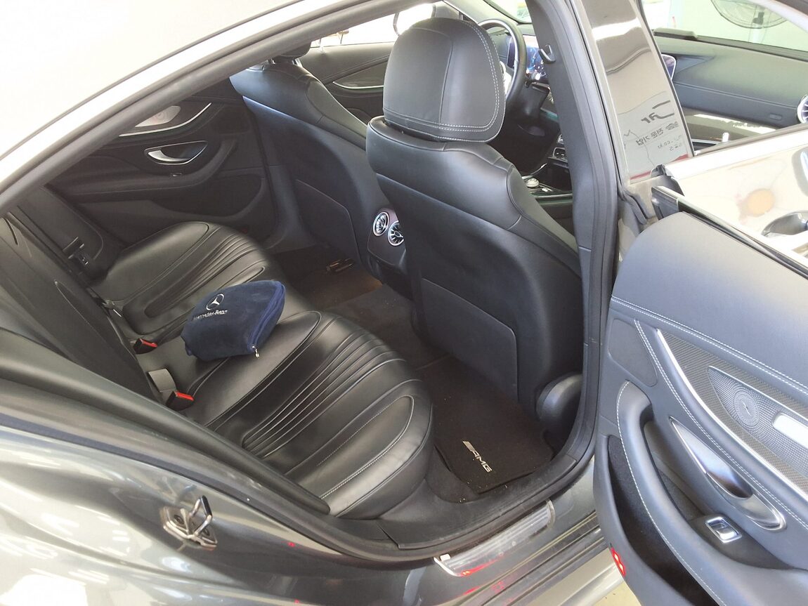 MERCEDES-BENZ CLS-CLASS (3RD GEN) CLS 300d AMG LINE 2019 - zdjęcie 14