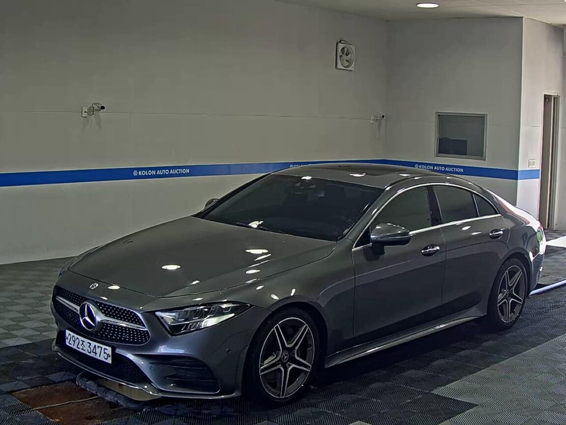 MERCEDES-BENZ CLS-CLASS (3RD GEN) CLS 300d AMG LINE 2019 - zdjęcie 2