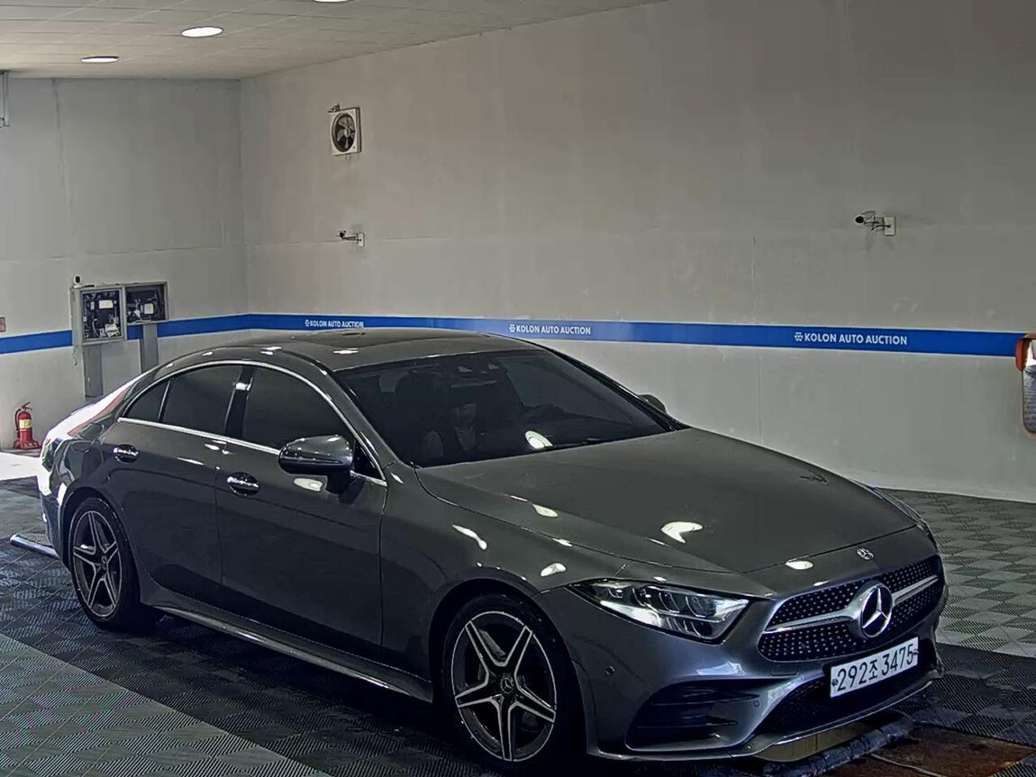 MERCEDES-BENZ CLS-CLASS (3RD GEN) CLS 300d AMG LINE 2019 - zdjęcie 3