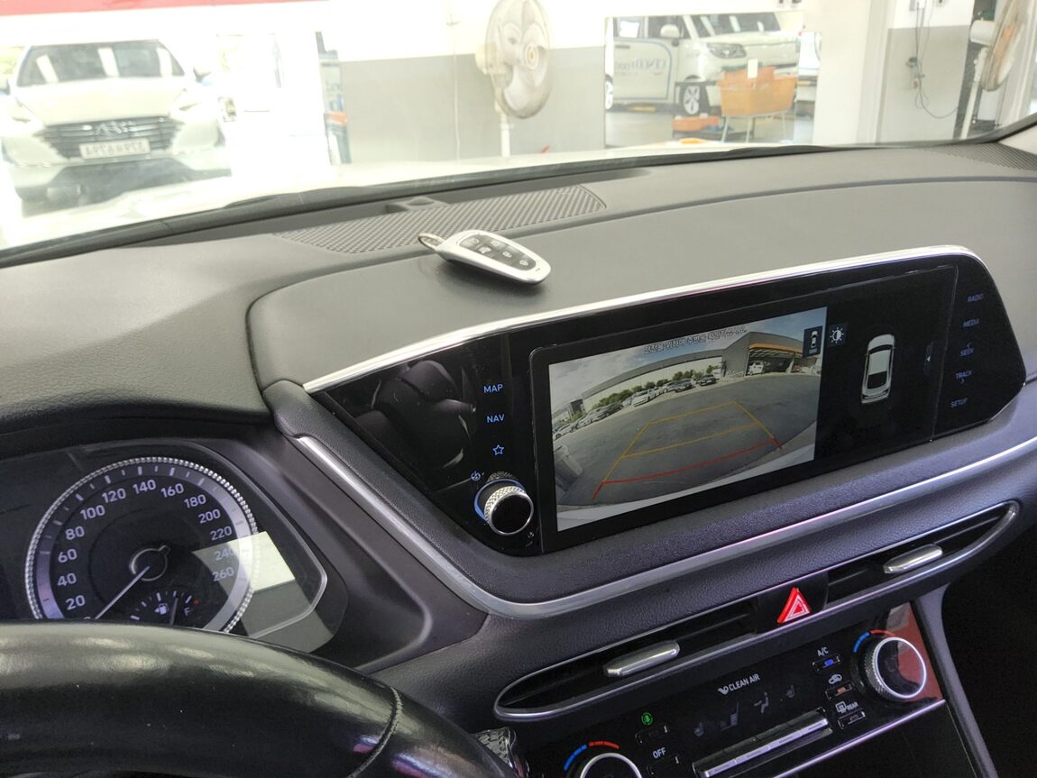 HYUNDAI SONATA (DN8) L2.0 RENTAL CAR SMART 2020 - zdjęcie 17