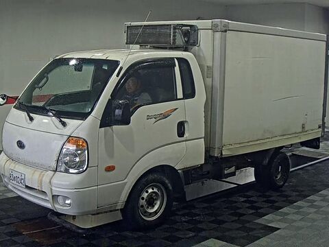 KIA BONGO III CARGO FREEZER BOX TRUCK 1 TON KING CAB 2011 - aukcja, lot SC-01M2MQB9DFXH1PG1TMXNPJVGE8