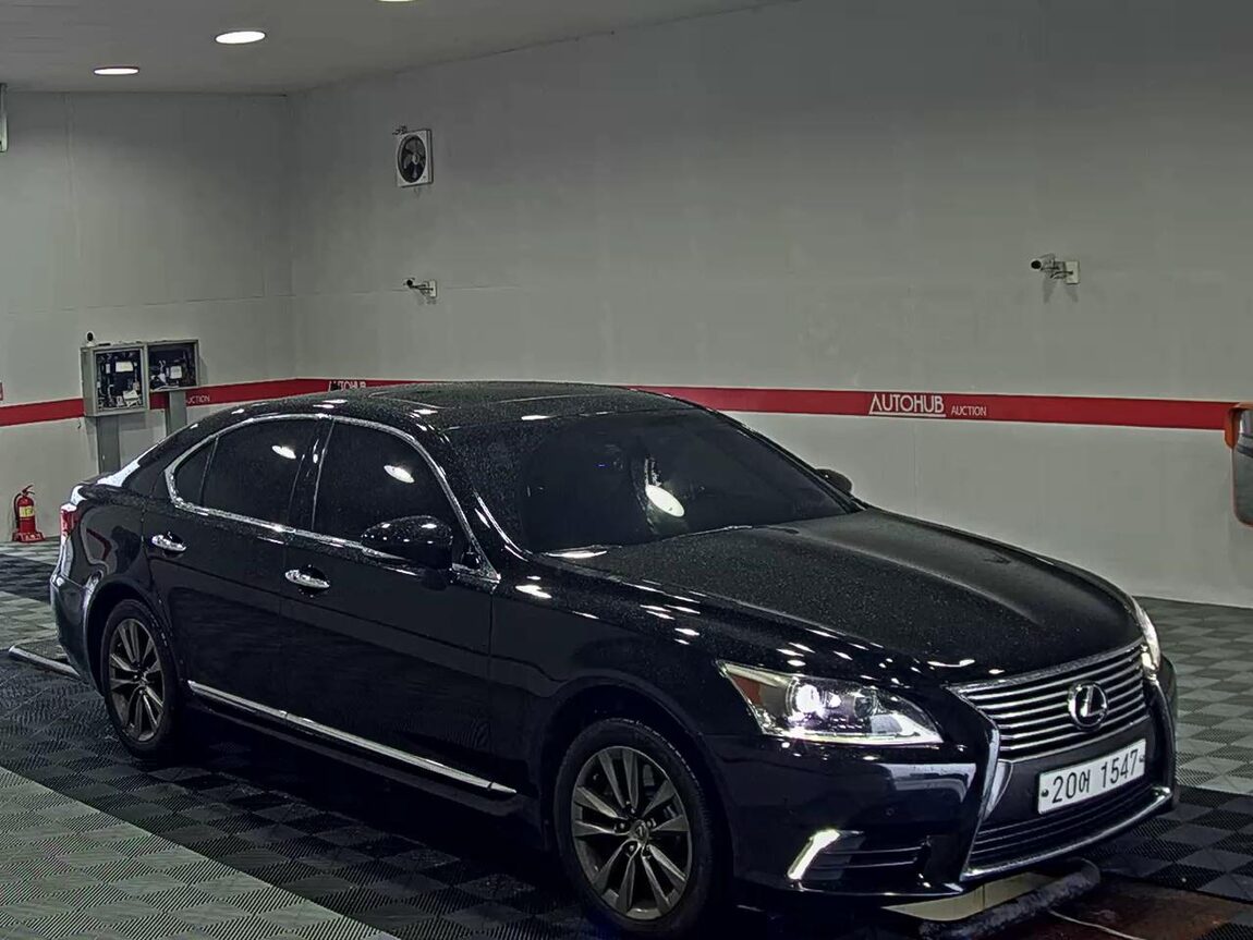 LEXUS LS (4TH GEN) 460 AWD 2013 - zdjęcie 3