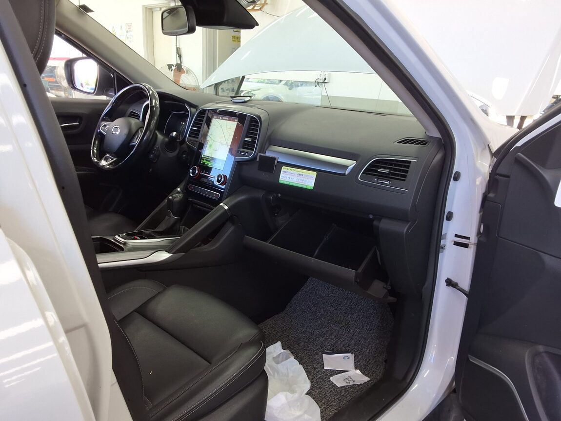 RENAULT (SAMSUNG) NEW QM6 2.0 LPe LE SIGNATURE 2023 - zdjęcie 14