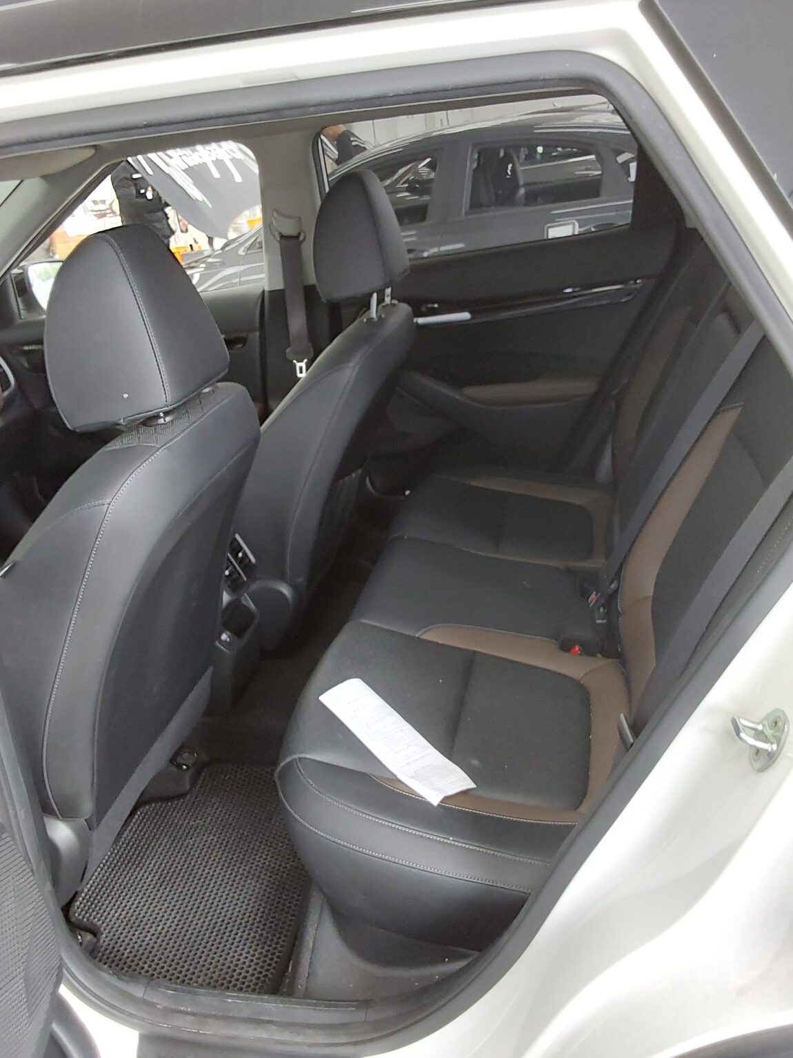 KIA SELTOS 1.6 GASOLINE 2WD NOBLESSE 2020 - zdjęcie 12