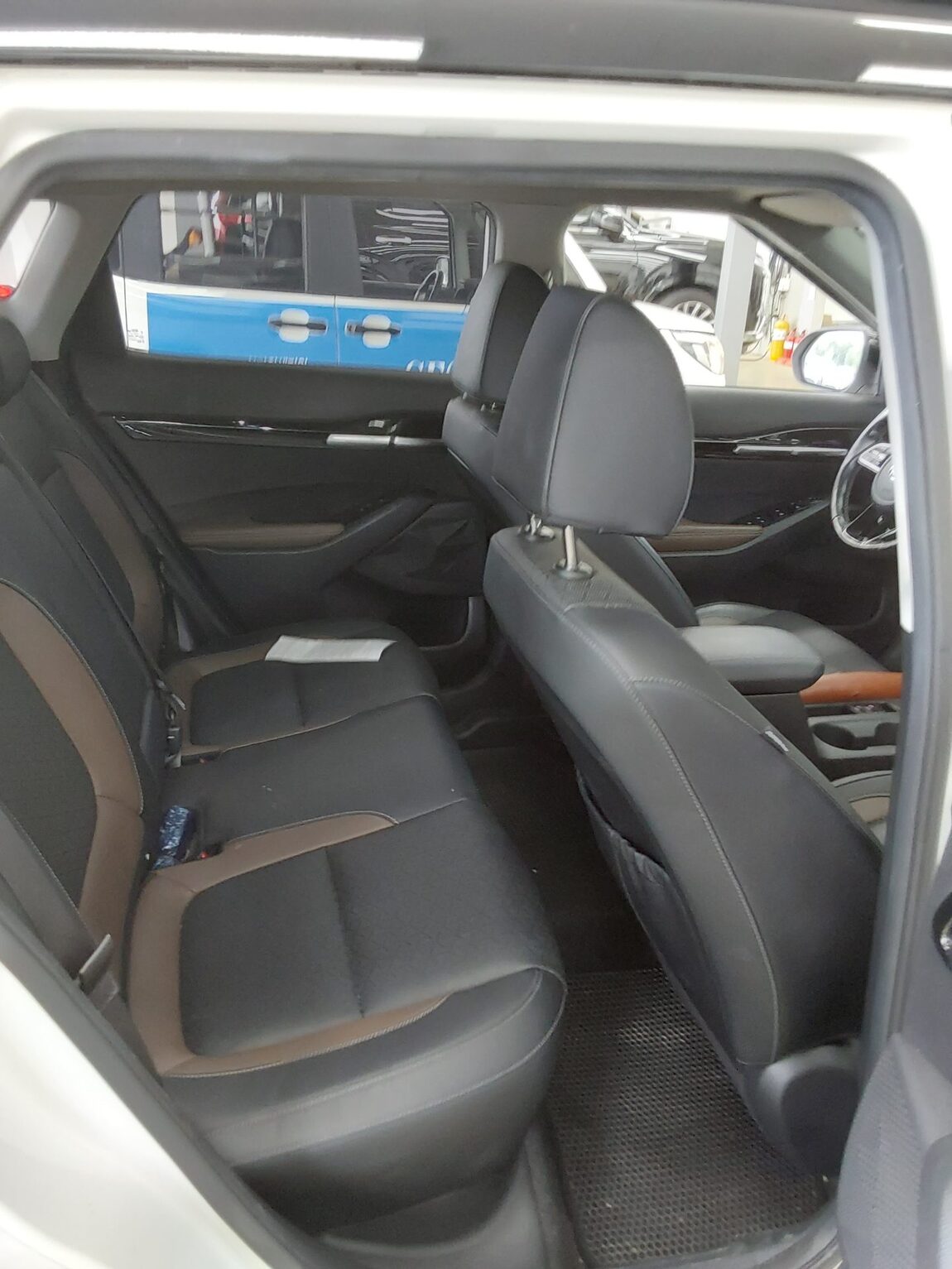 KIA SELTOS 1.6 GASOLINE 2WD NOBLESSE 2020 - zdjęcie 13