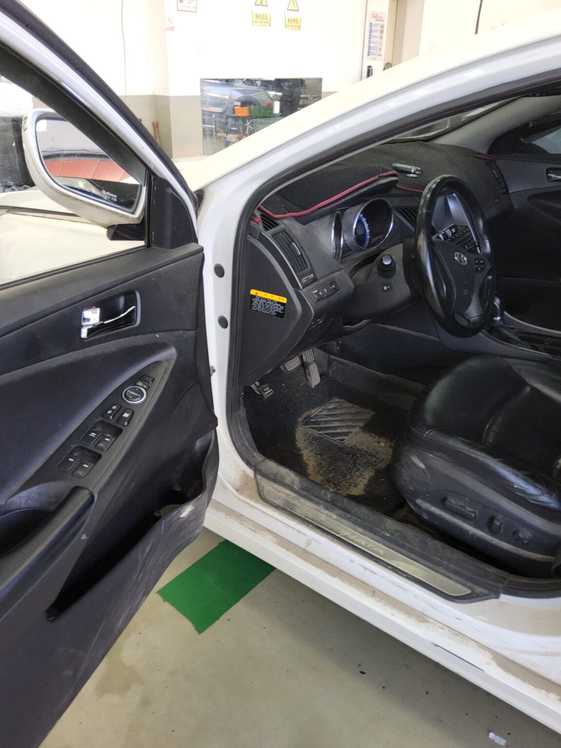 HYUNDAI SONATA THE BRILLIANT LPi RENTAL CAR PREMIUM SPECIAL 2014 - zdjęcie 10