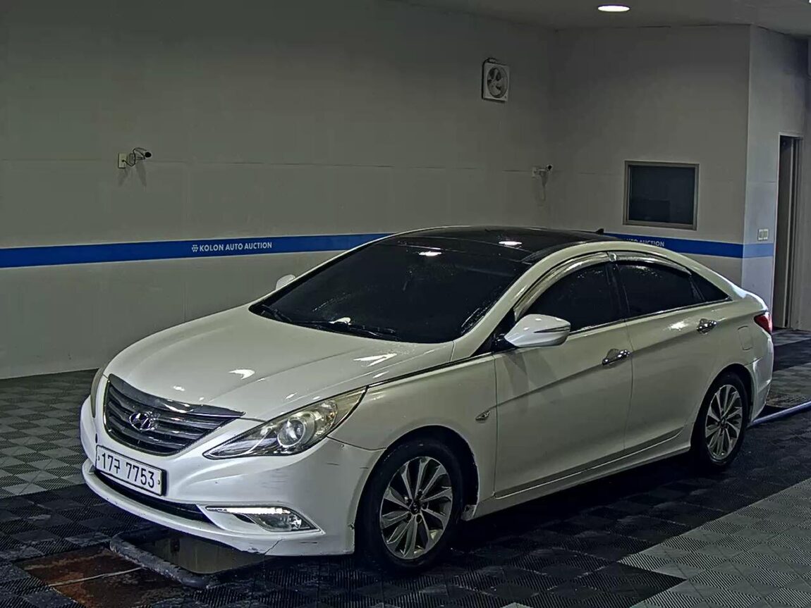 HYUNDAI SONATA THE BRILLIANT LPi RENTAL CAR PREMIUM SPECIAL 2014 - zdjęcie 2
