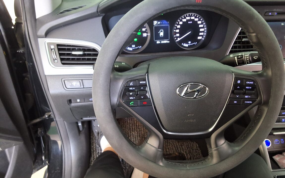 HYUNDAI LF SONATA HYBRID 2.0 HEV PREMIUM 2017 - zdjęcie 17