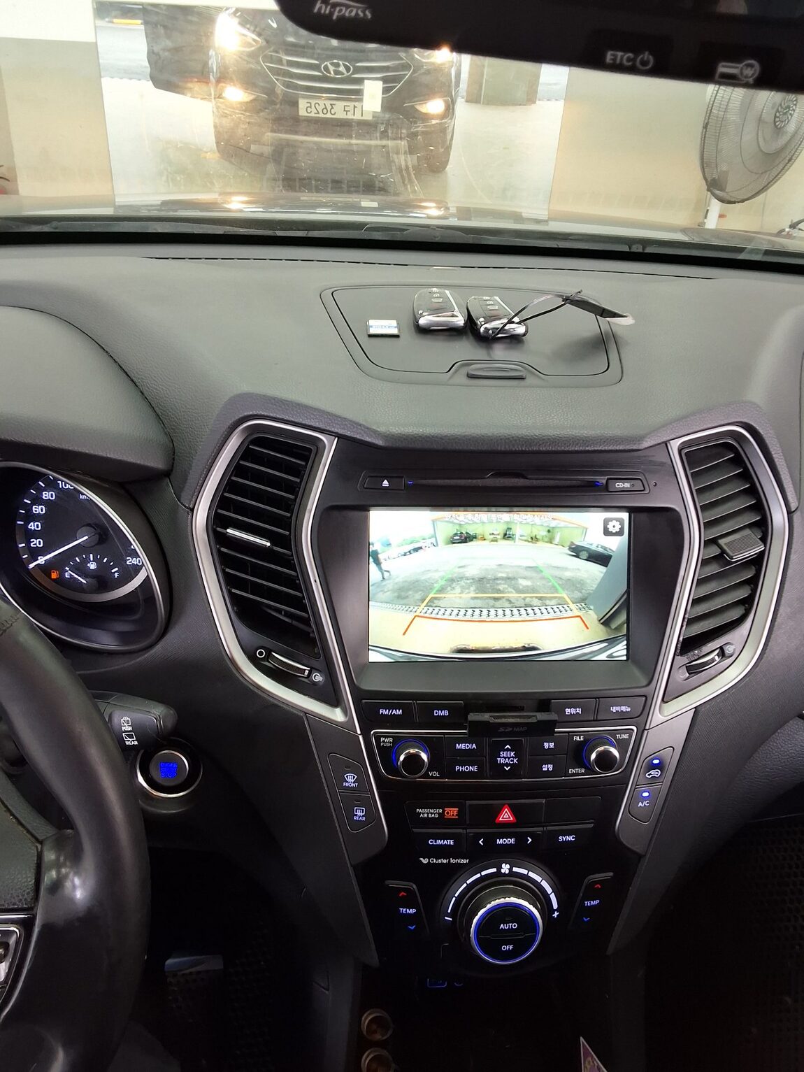 HYUNDAI SANTA FE THE PRIME DIESEL R2.2 4WD PREMIUM 2016 - zdjęcie 17