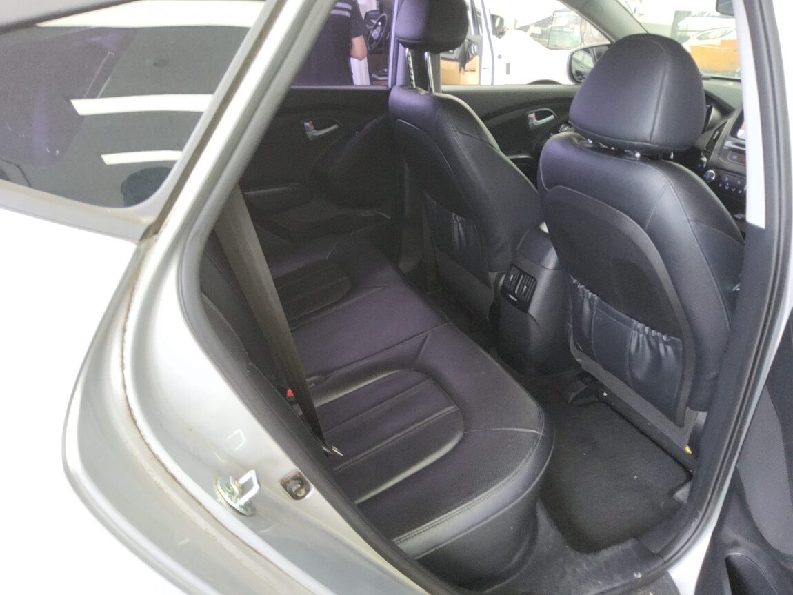 HYUNDAI NEW TUCSON ix DIESEL R2.0 2WD SMART 2015 - zdjęcie 13