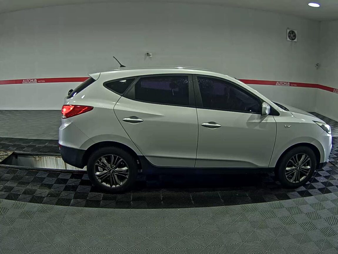 HYUNDAI NEW TUCSON ix DIESEL R2.0 2WD SMART 2015 - zdjęcie 4