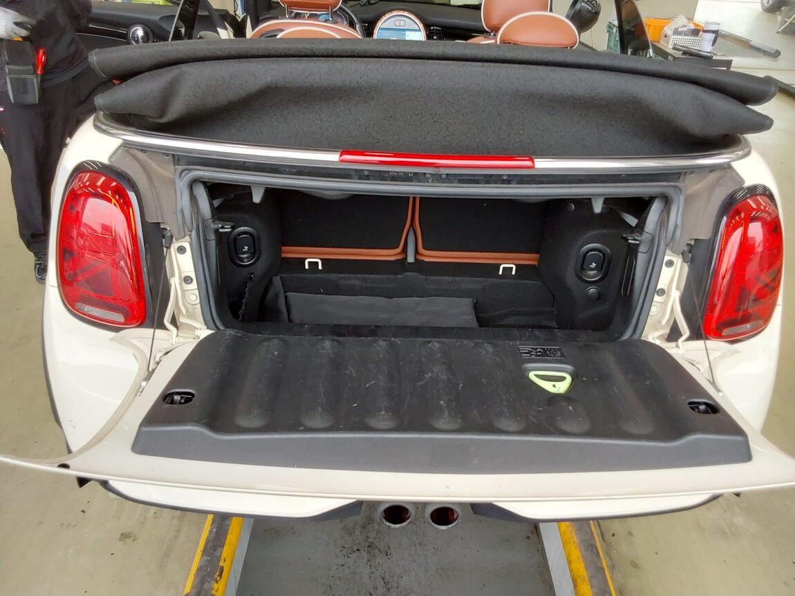 MINI COOPER CONVERTIBLE (3RD GEN) 2.0 S CLASSIC 2022 - zdjęcie 13