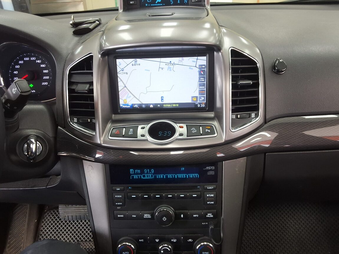 CHEVROLET (DAEWOO) CAPTIVA DIESEL 2.0 2WD LT PREMIUM 2013 - zdjęcie 24
