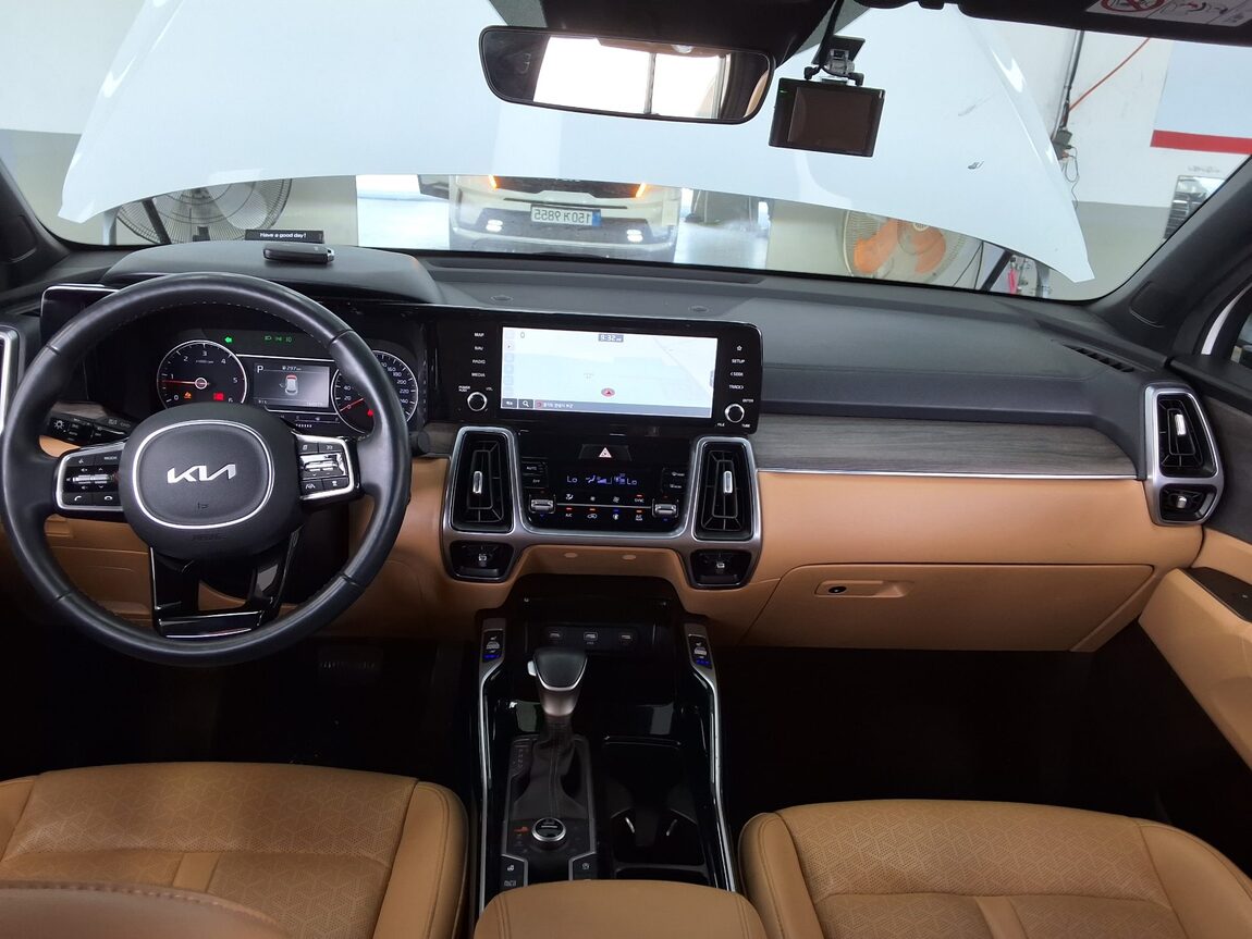 KIA NEW SORENTO (MQ4) 2.2 DIESEL 4WD PRESTIGE 2023 - zdjęcie 12