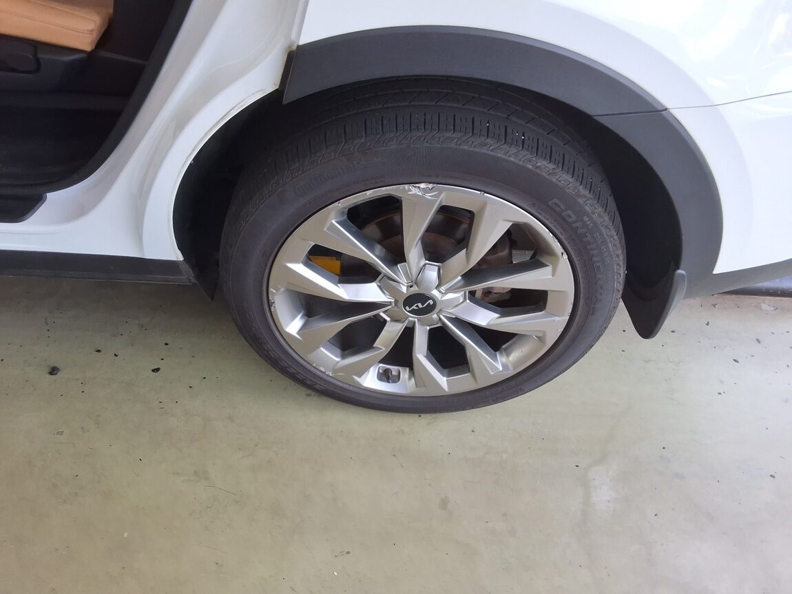 KIA NEW SORENTO (MQ4) 2.2 DIESEL 4WD PRESTIGE 2023 - zdjęcie 25