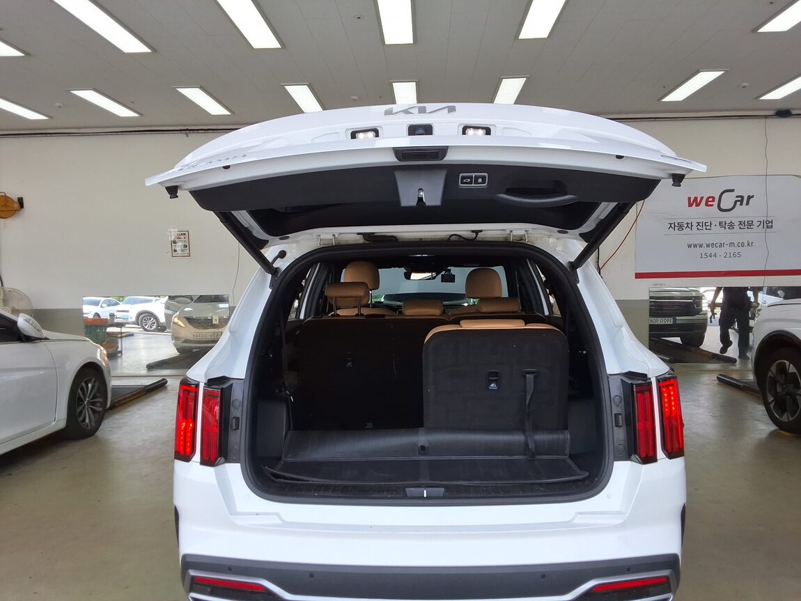 KIA NEW SORENTO (MQ4) 2.2 DIESEL 4WD PRESTIGE 2023 - zdjęcie 17